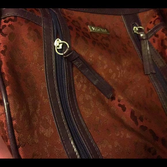 Purse - Picture 2 of 6